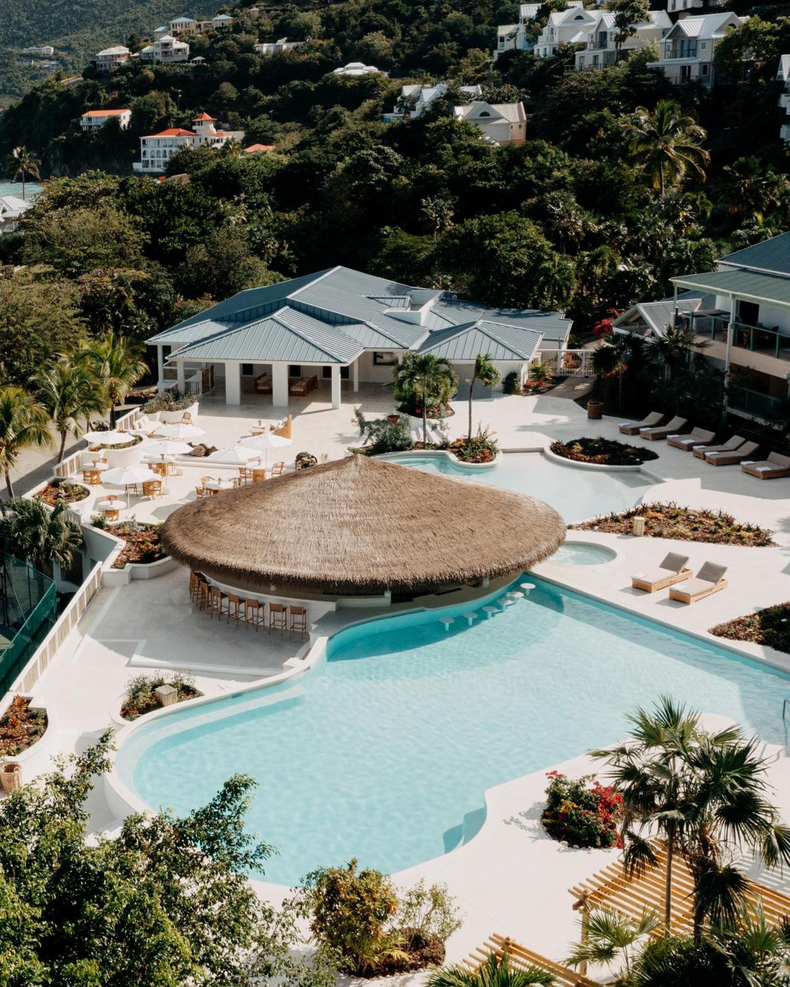 Long Bay Beach Resort Freshwater Pond Bagian luar foto